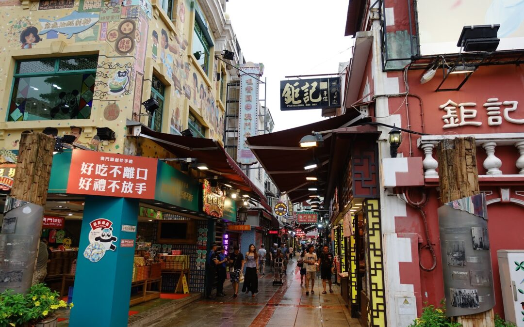 Savoring the Flavors of Macau: A Guide to R. do Cunha, Macao